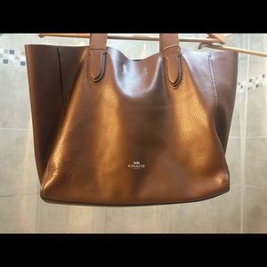 COACH BROWN LEATHER TOTE 👜 BAG